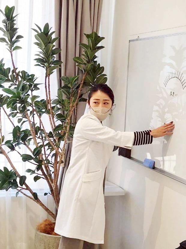 アンドルーチェテクニカルスクール大阪校　真本講師　授業風景2